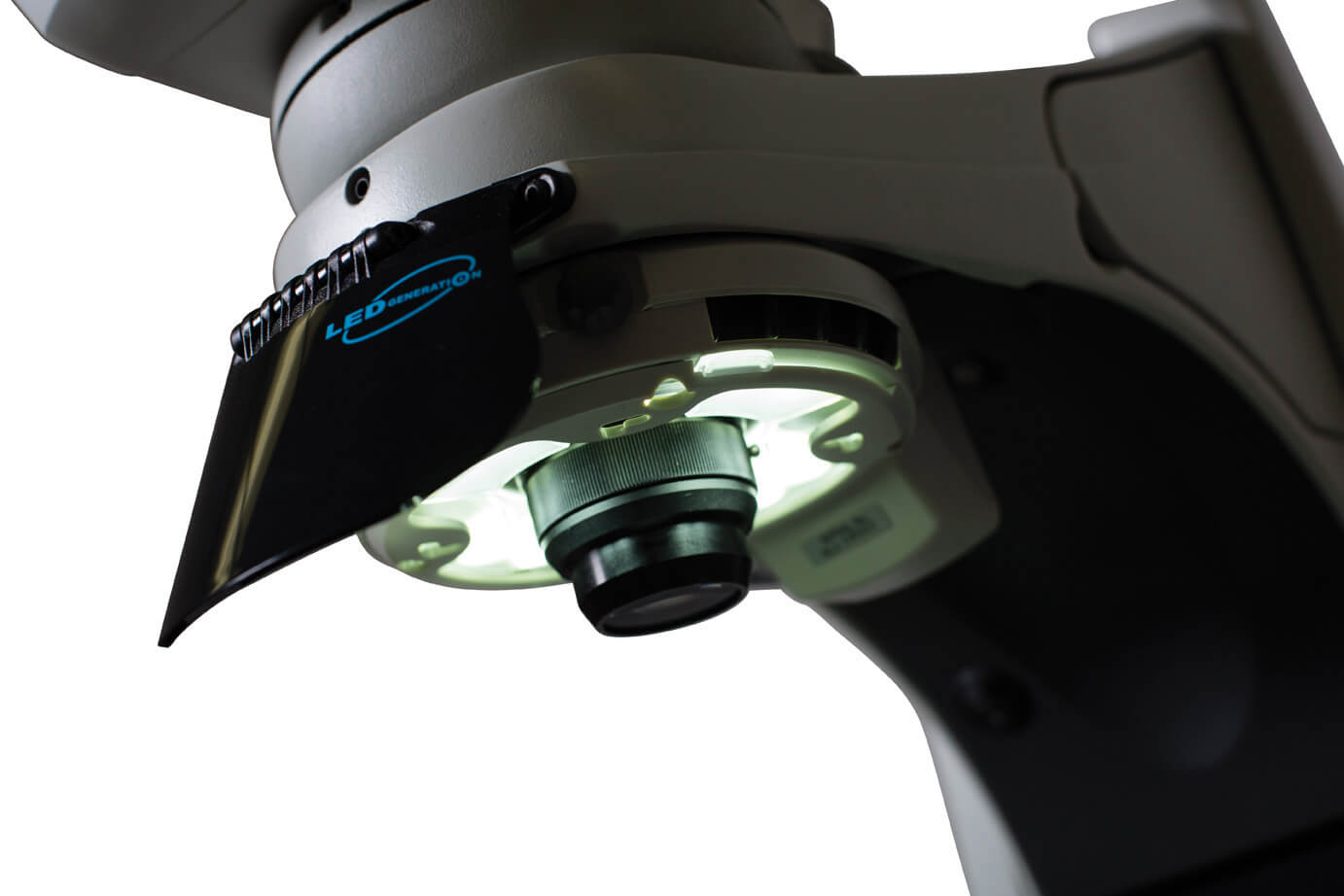 09-Hawk_Duo-measuring-microscope-surface-illumination-LED-ring-light 04-Plastic-measurement-DSC_0609-1504x100